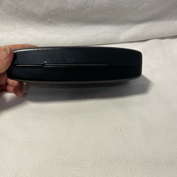 Lauren Ralph Lauren‎ Large Sunglass Case - Picture 4 of 6